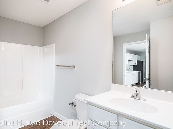 4th image of 1000 Duckhorn Dr #1
