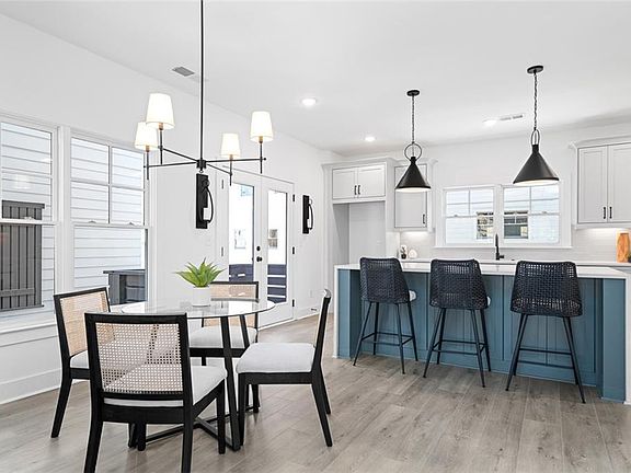 7th image of this home