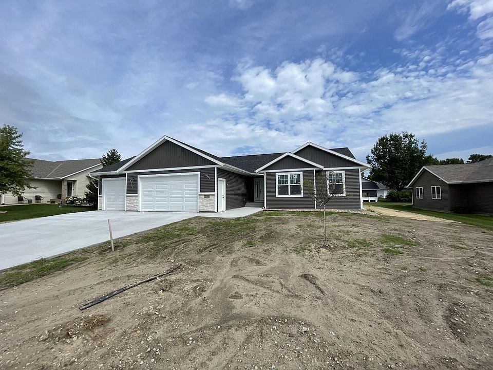 1st image of 2088 Harbour Oak Dr SE
