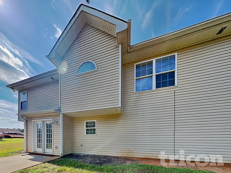 420 Denali Ct — Photo 17