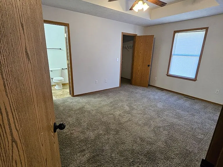 508 Rustic Rdg — Photo 6