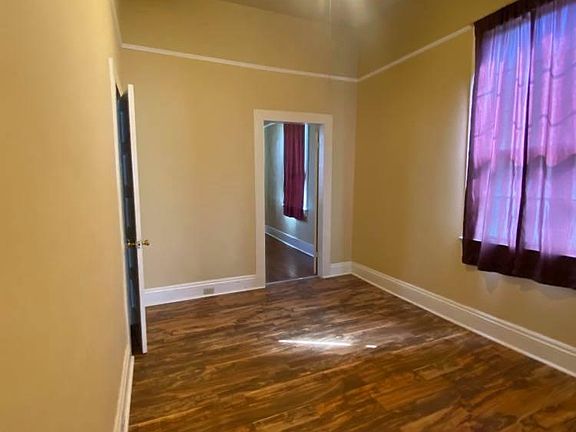 5th image of 4135 Ulloa St