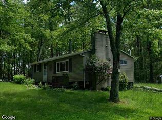 909 Upper Clover Dr, Newton, NJ 07860