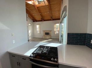 580 2nd St SUITE 201, Encinitas, CA 92024