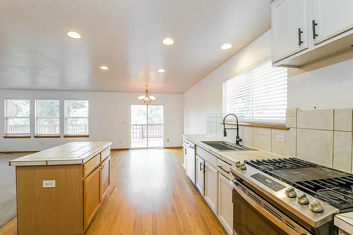 3690 E 92nd Pl — Photo 13
