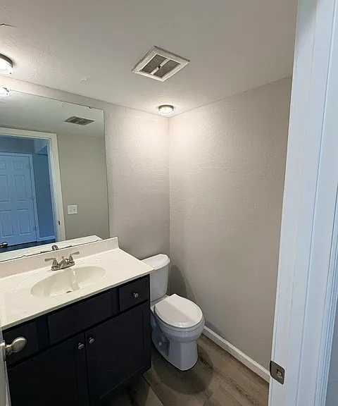 4502 S Park Dr — Photo 6