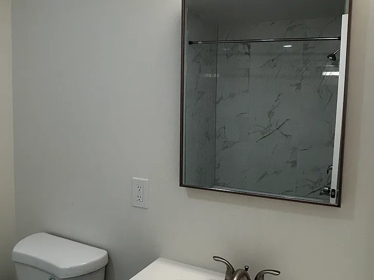 Austin Manor Apartments — Photo 36