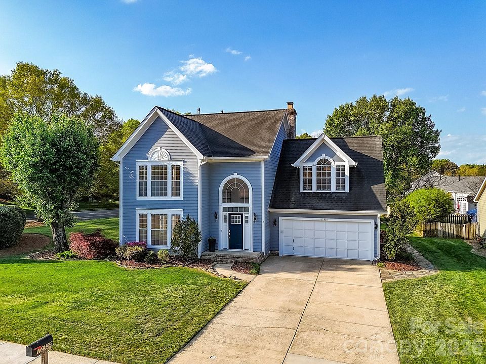 1st image of 12338 Landing Green Dr