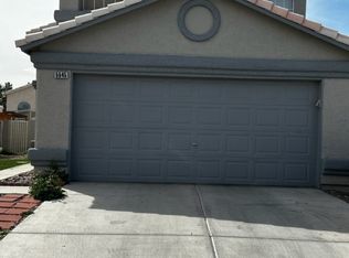 5645 Roundrock Dr, Las Vegas, NV 89142