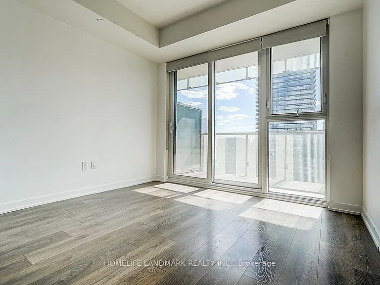 15 Lower Jarvis St #2809 — Photo 9