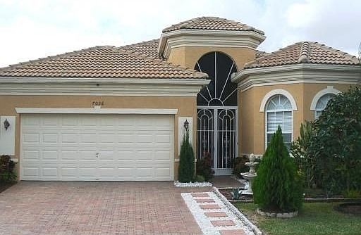 2nd image of 7056 Vivaldi Ln