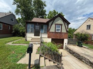 3330 Van Zandt Dr, Cincinnati, OH 45211