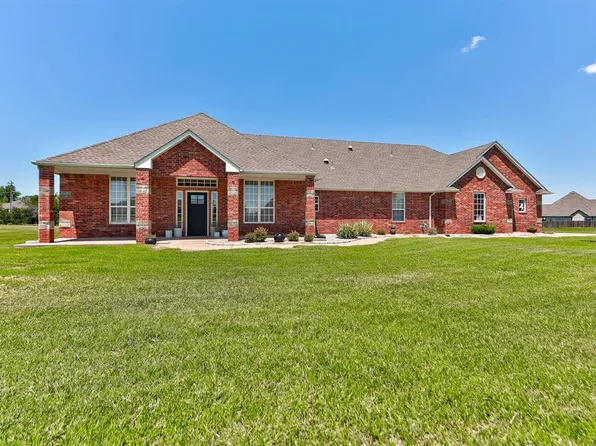 10501 Joseph Way, Yukon, OK 73099