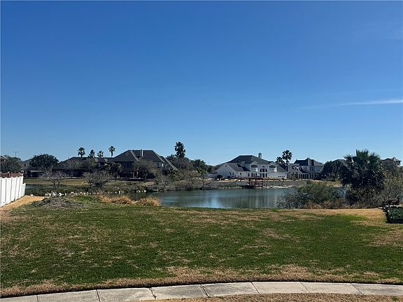 2nd image of 7650 Kings Lake Cir