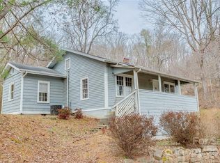 30 Stevens St, Tryon, NC 28782