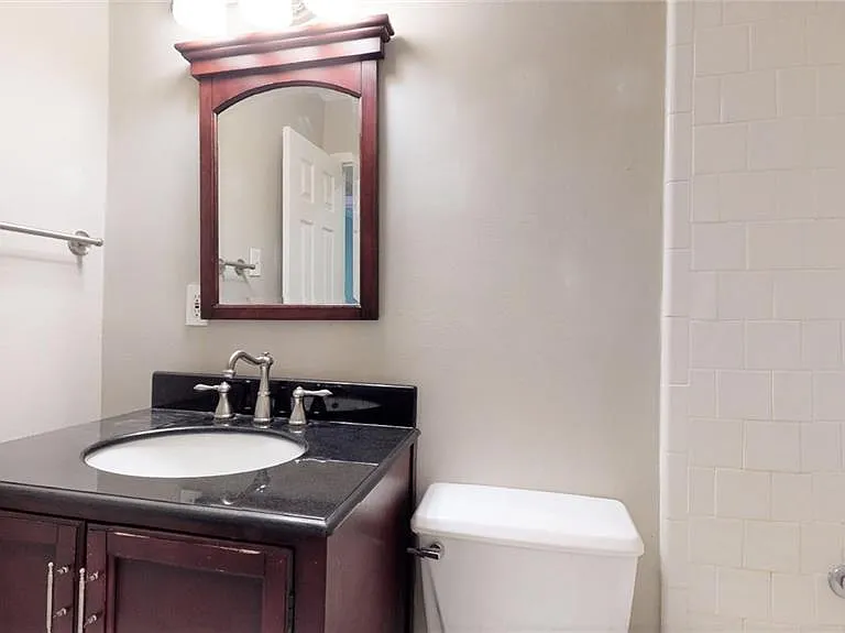 1674 Beacon Hill Blvd — Photo 42