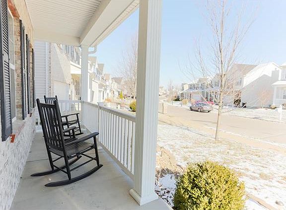 3rd image of 6067 Southcrest Way