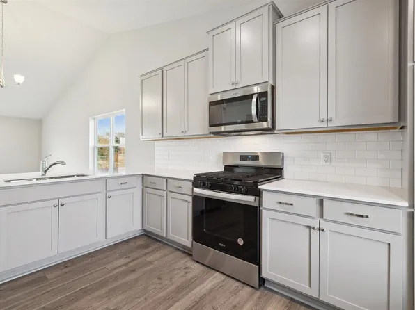 7065 Mackenzie Ct NE, Otsego, MN 55330