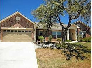 620 Oak Valley Dr, Kerrville, TX 78028