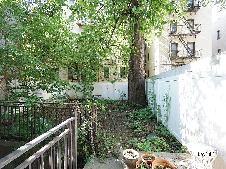149 Clarkson Ave #1R — Photo 16