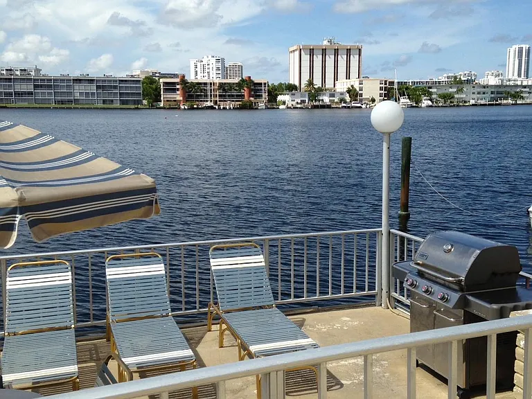 300 Golden Isles Dr #119 — Photo 17