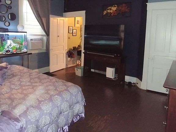 5th image of 2342 Flora St #1