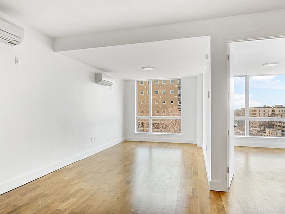 2nd image of 782 New York Ave APT 2B