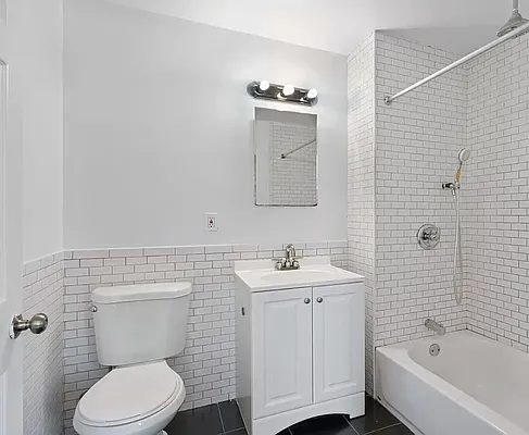 Rented by REAL New York | media 11