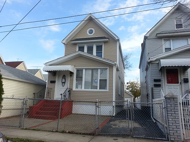 1st image of 111-09 148 St