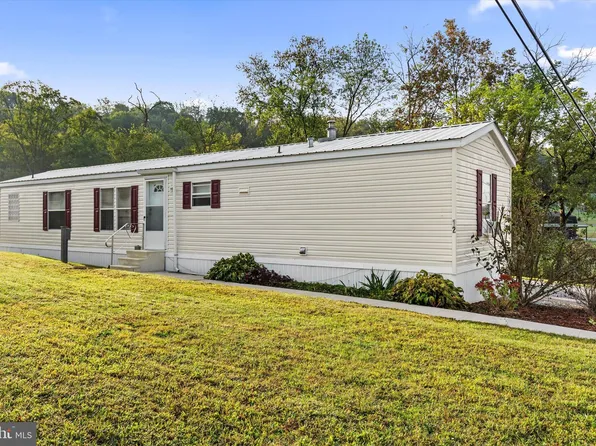 472 S Lancaster St Trailer 12, Lebanon, PA 17046