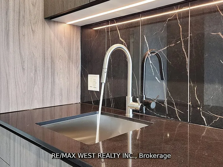 1100 Sheppard Ave W #1023 — Photo 16
