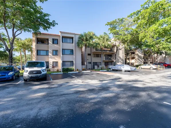 6305 Gage Pl APT 210A, Miami Lakes, FL 33014