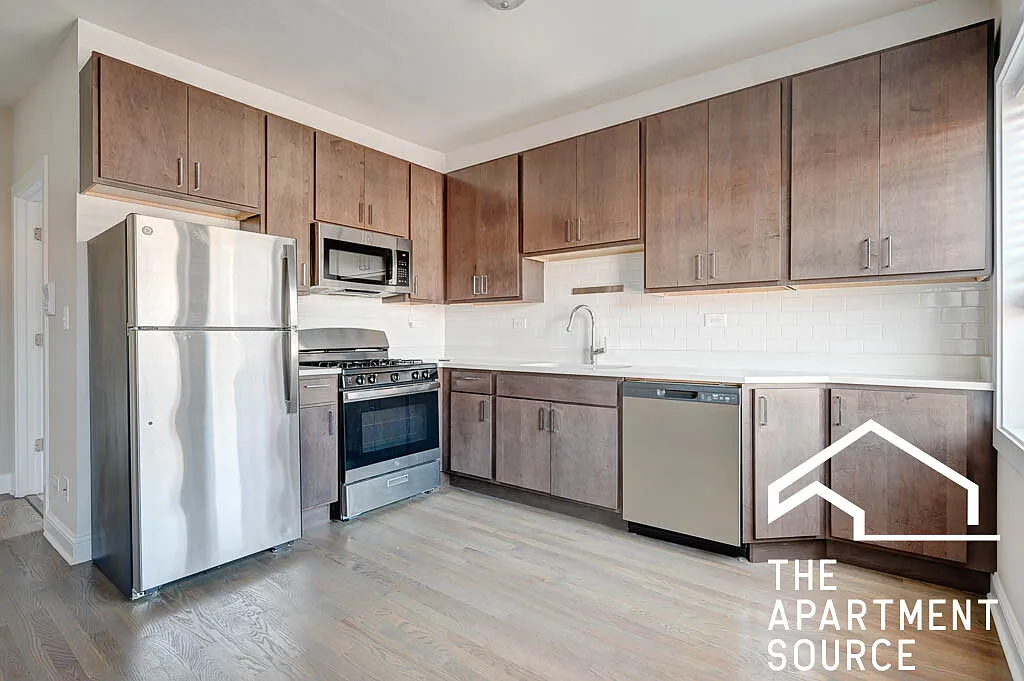 1 bed, 591 sqft, $2,195 — Photo 1