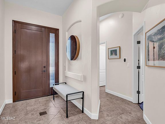4th image of 6034 N Campo Abierto