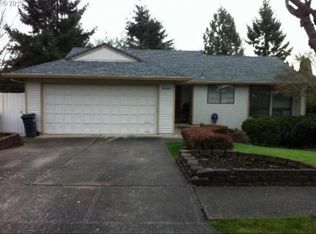 8800 SW Oxbow Ter, Beaverton, OR 97008