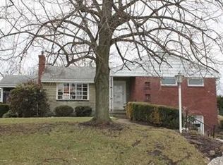 210 Field Club Ridge Rd, Pittsburgh, PA 15238