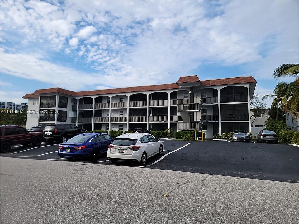 1st image of 651 Pine Dr APT 110