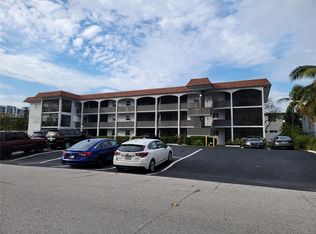 651 Pine Dr APT 110, Pompano Beach, FL 33060