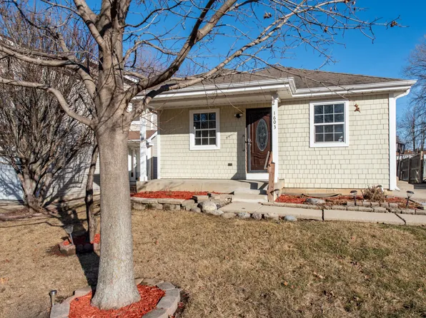 1603 North Ave, Round Lake Beach, IL 60073