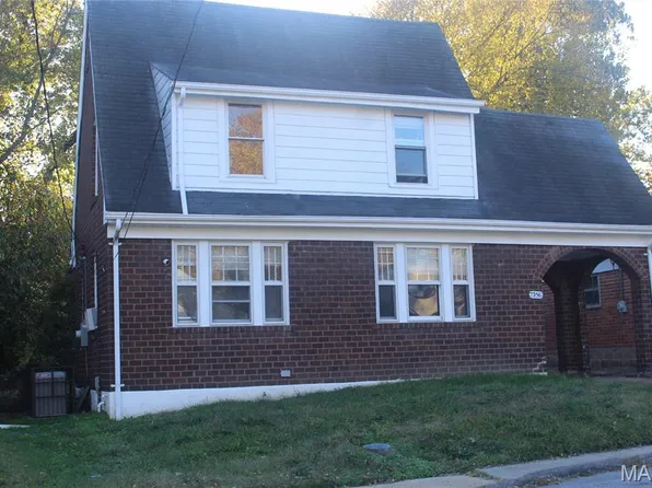 7356 Park Dr, Saint Louis, MO 63133