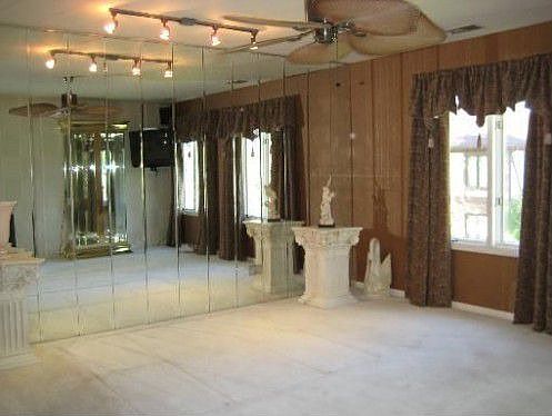1st image of 9723 Mill Ct E APT 2B