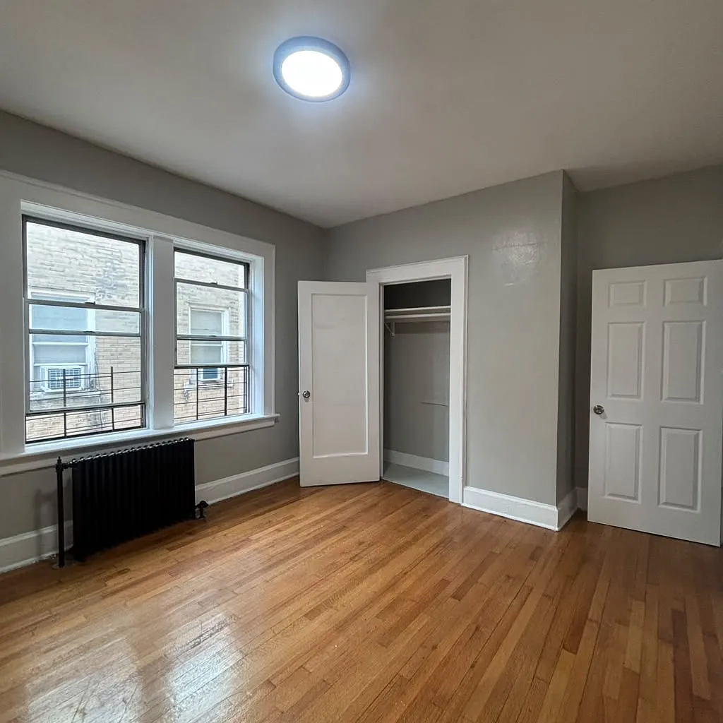 645 Summer Ave — Photo 2