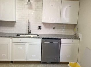 546 Whitcover Cir, Charlottesville, VA 22901