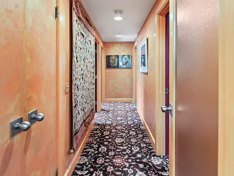 38 Cumberland Ave — Photo 11