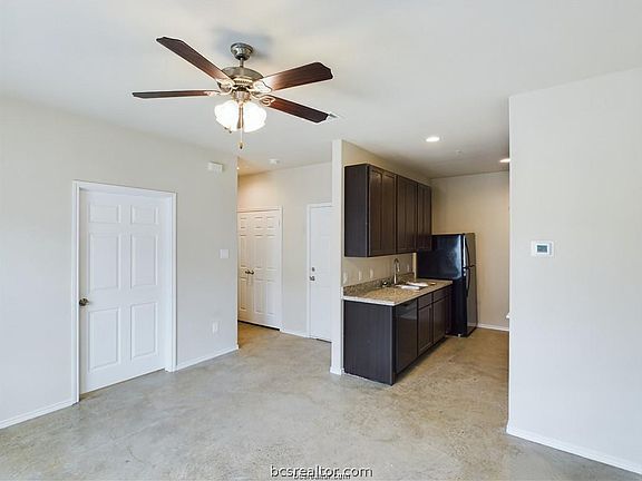 3rd image of 2910 Town Square Ave #2107