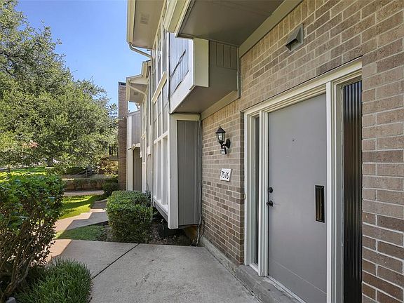 3rd image of 7516 Riverbrook Dr #34