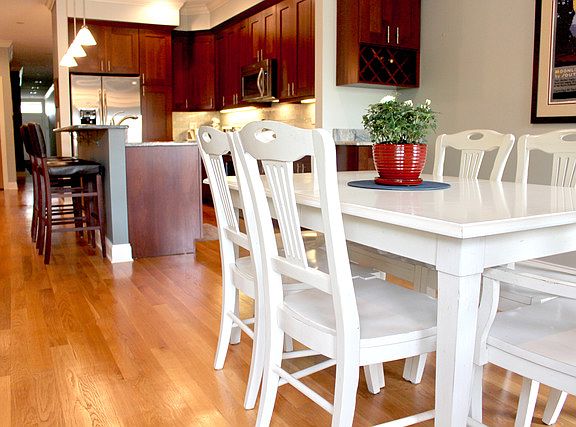 5th image of 4715 S Greenwood Ave APT 2
