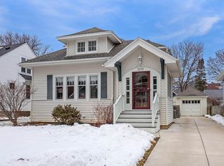 2172 N 65th St, Wauwatosa, WI 53213