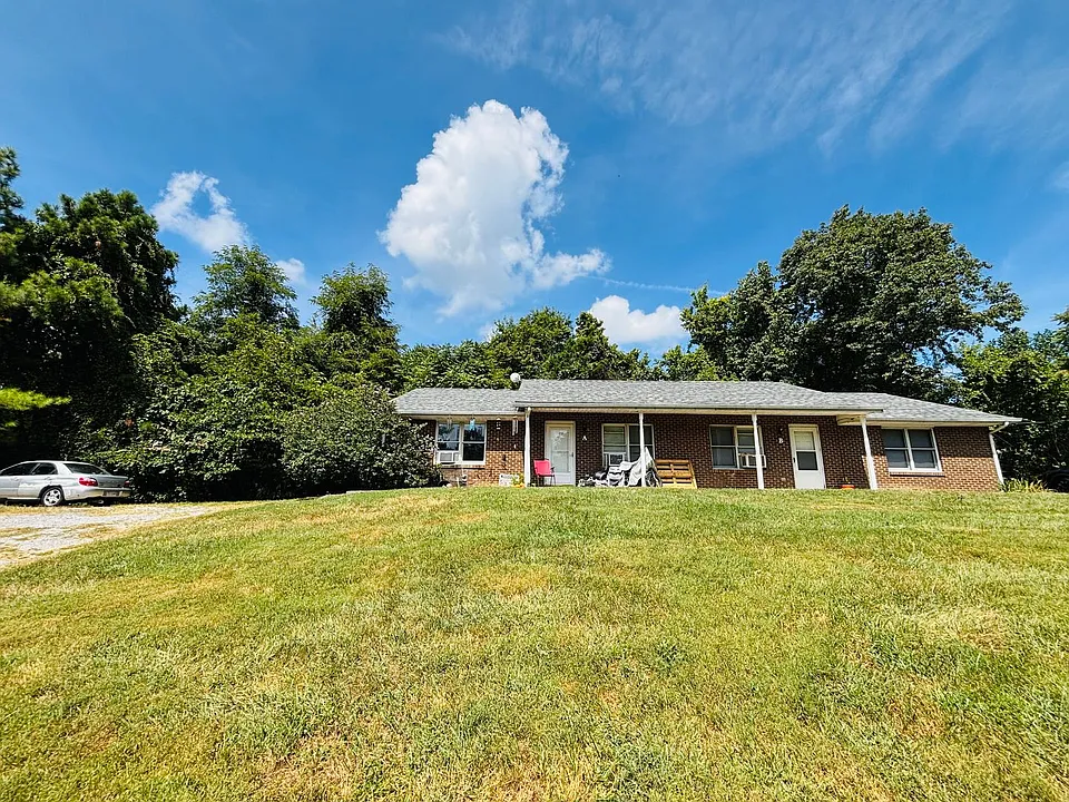 804 Craigs Mountain Rd #A