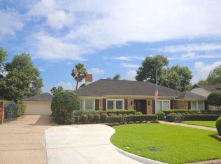 5995 Longwood St, Beaumont, TX 77707